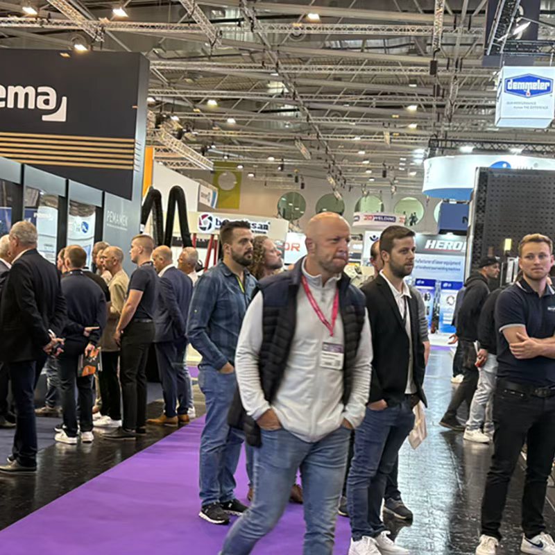 PAPR da NEW AIR brilha na SCHWEISSEN & SCHNEIDEN 2025, atraindo multidões